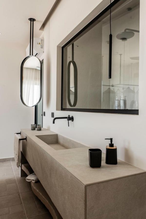 Lithos Luxury Villa Arhángelosz Kültér fotó