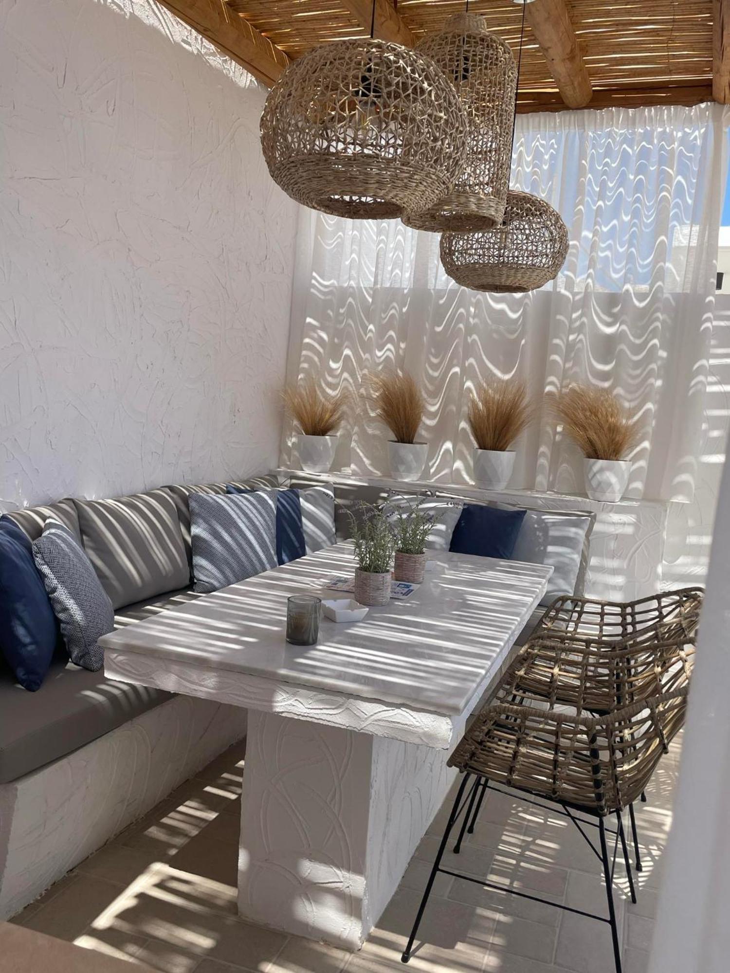 Lithos Luxury Villa Arhángelosz Kültér fotó