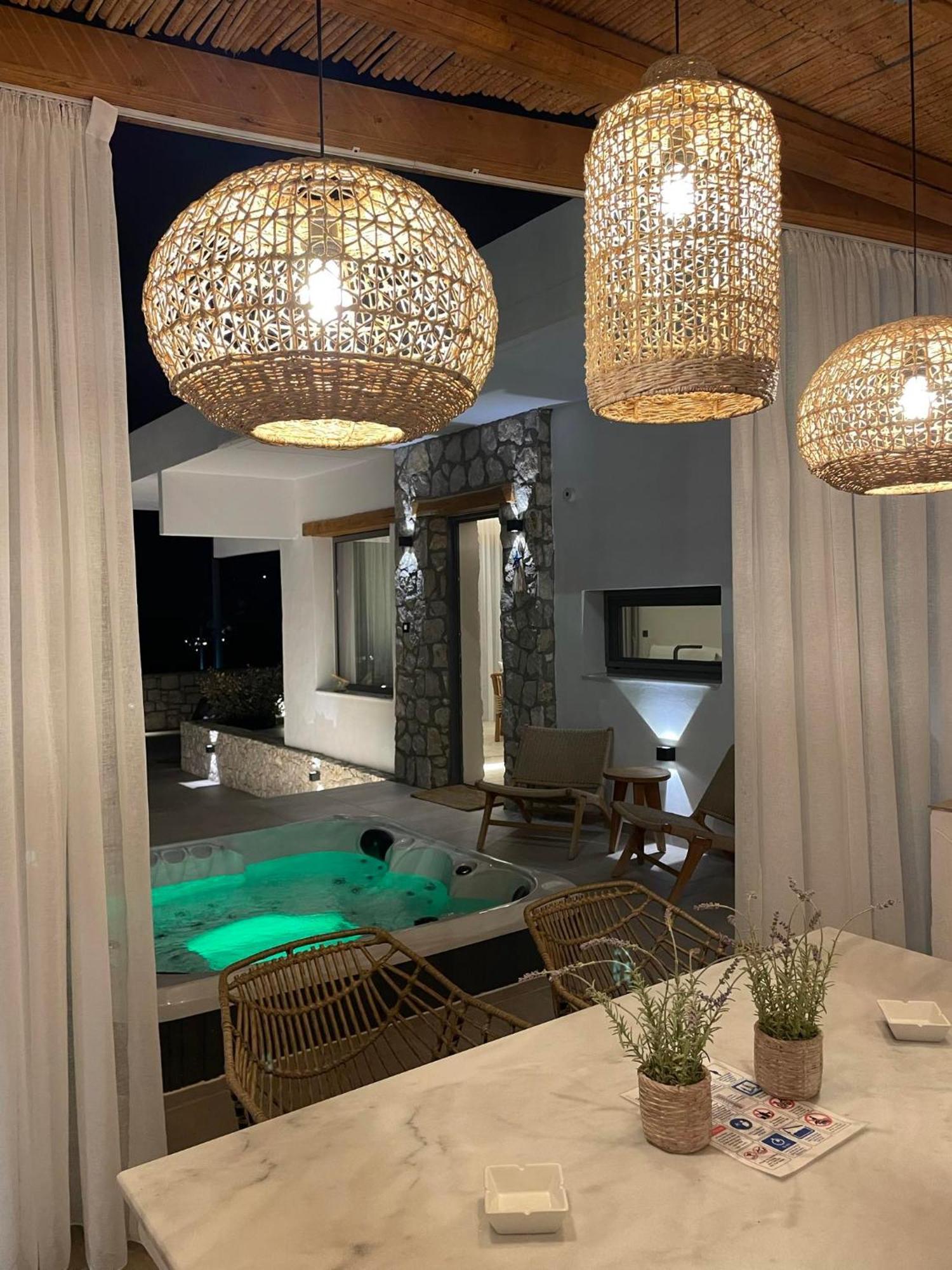 Lithos Luxury Villa Arhángelosz Kültér fotó